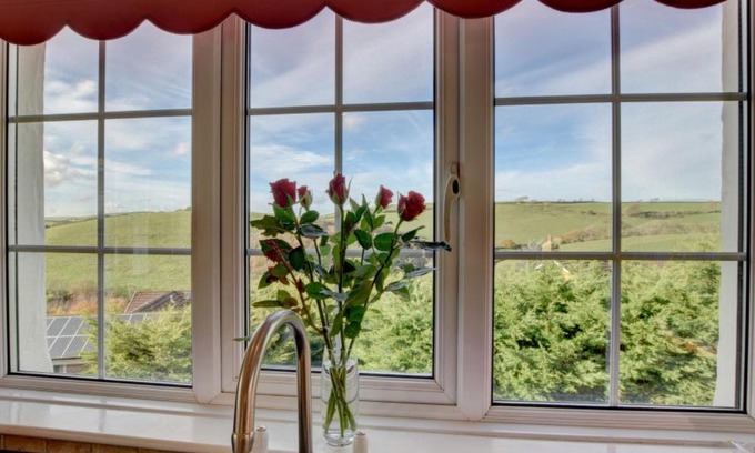 Braunton House | Holiday Home Ash Barn by Interhome