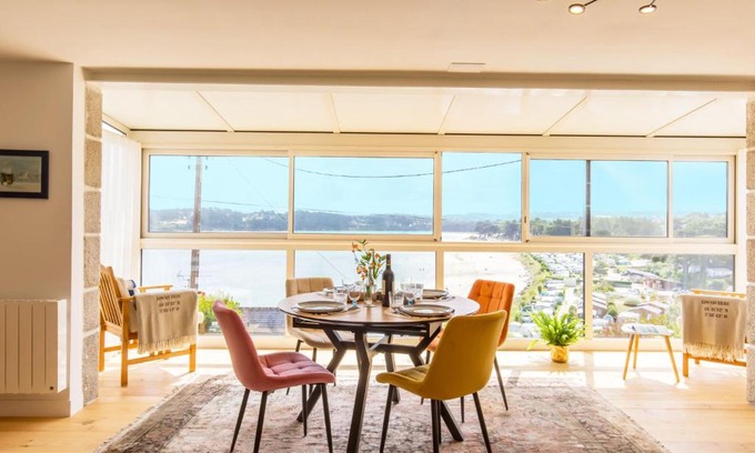 Locquirec House | Holiday Home Belvédère sur la Mer by Interhome
