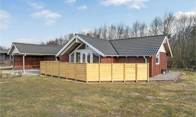 Falen House | Holiday home Blomstervænget Hemmet Denm