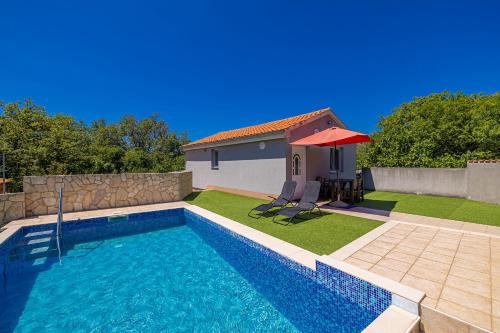 Linardici House | Holiday Home Boro