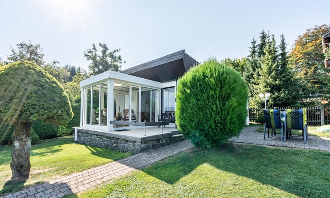 Lichtenwalde House | Holiday Home 'Bungalow Sebastian' with Private Terrace, Wi-Fi and Air Conditioning