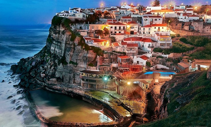 Azenhas do Mar House | Holiday Home 'Casa Sol E Mar' with Sea View, Private Terrace and Wi-Fi