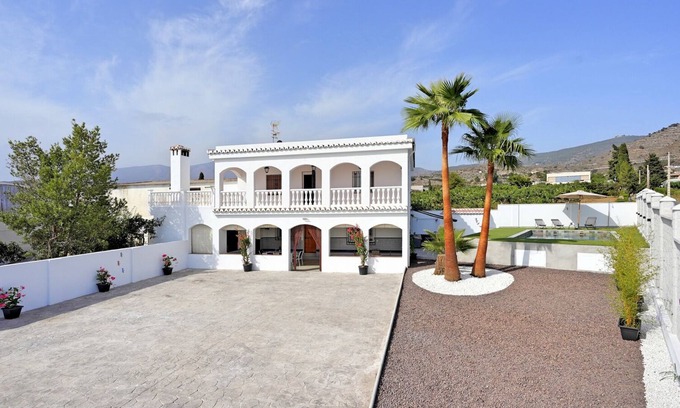 Motril House | Holiday Home 'Cortijo Andalucia ' with Private Pool, Shared Terrace and Balcony