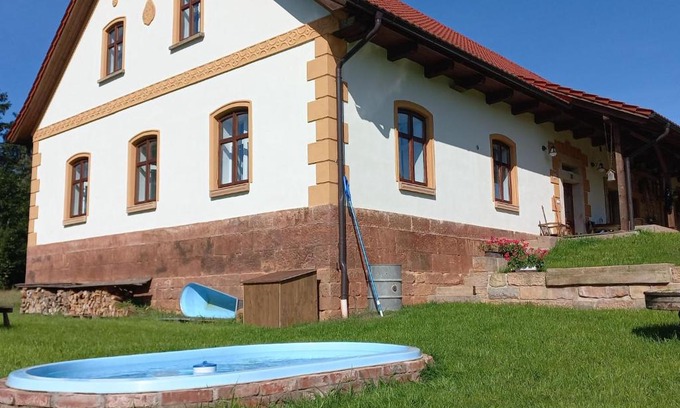 Dolni Olesnice House | Holiday Home Dolní Olešnice by Interhome