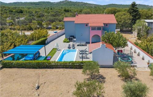 Tisno House | Holiday Home Dubrava Tisnjanska 32
