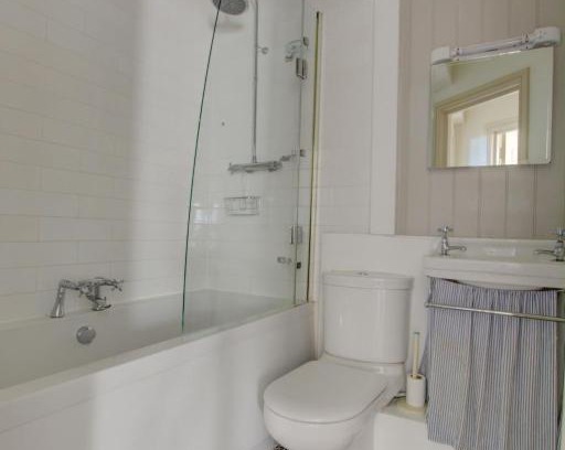 Fairlight House | Holiday Home Fairlight Coastguard by Interhome