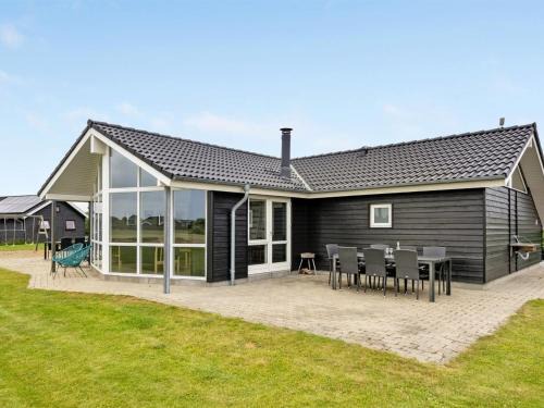 Skovmose House | Holiday Home Finja - 500m from the sea by Interhome