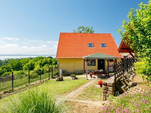 Salfold House | Holiday Home Fokas - ABR123 by Interhome