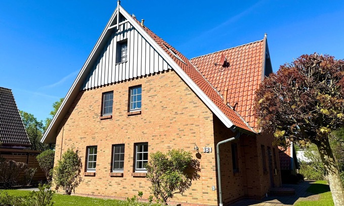 Oldsum House | Holiday home for 6 guests with 100m² in Oldsum (105476)