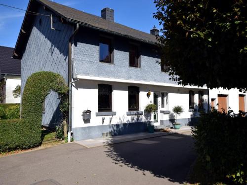 Buetgenbach House | Holiday home for 8 people in Butgenbach