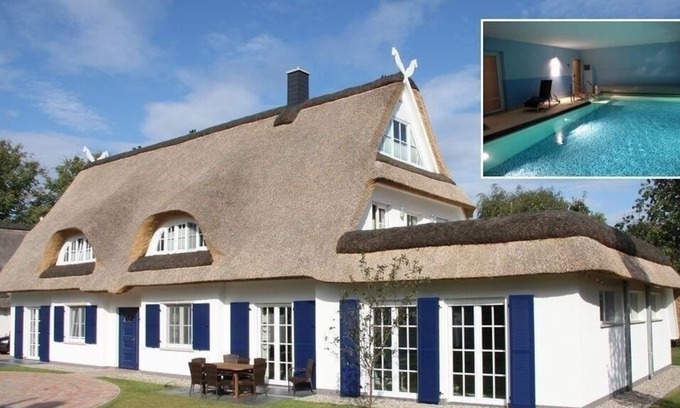 Gross Schwansee House | Holiday home for 10 guests with 390m² in Groß Schwansee (186085)