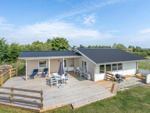 Nordost House | Holiday Home Gerko - 150m from the sea by Interhome