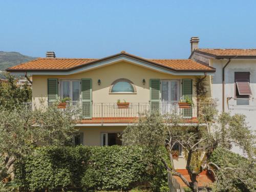 Massa House | Holiday Home Giuliana by Interhome