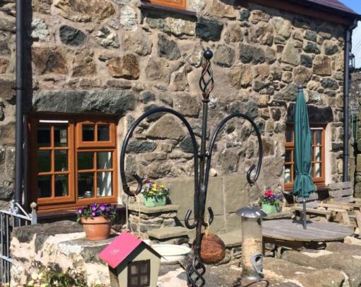 Garn Fadryn House | Holiday Home Glanderia by Interhome