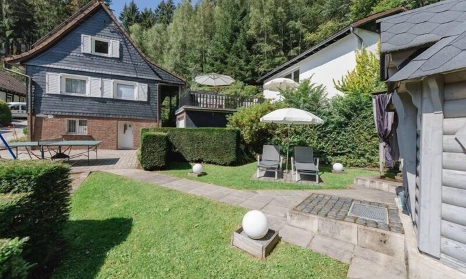Eslohe House | Holiday home Haus Panorama
