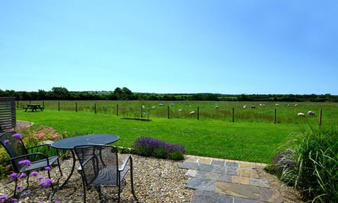 Haverfordwest House | Holiday Home Holly by Interhome
