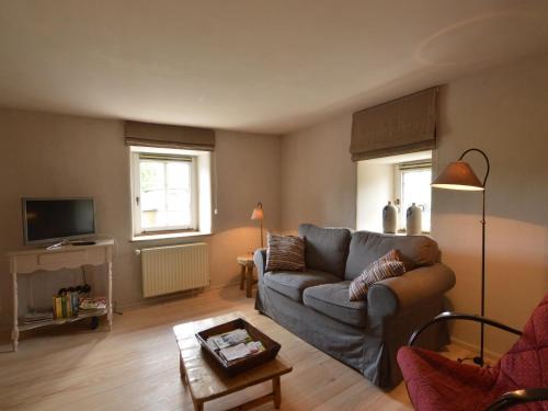 Buellingen House | Holiday Home in Bullange with Sauna