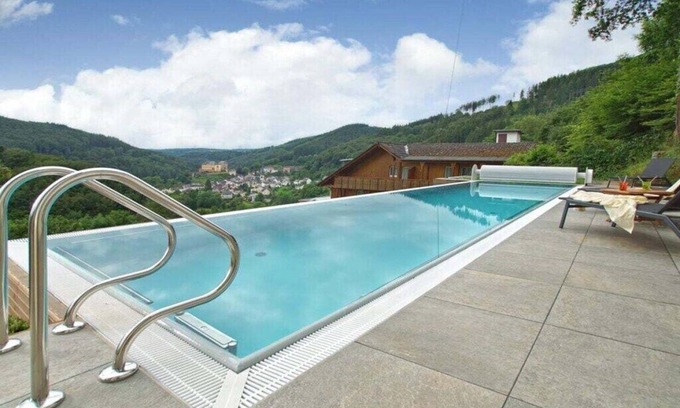 Malberg House | Holiday home in Malberg with swimming pool