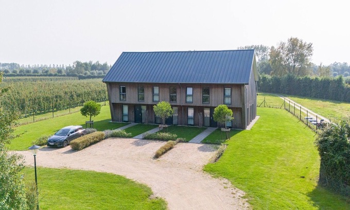 Municipality of Veere House | Holiday Home in Vrouwenpolder near Seabeach