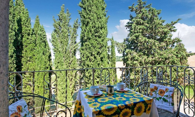 Chianciano Terme House | Holiday Home in Sarteano With Pool