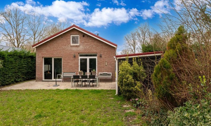 Baarland House | Holiday Home in Zeeland near Lake