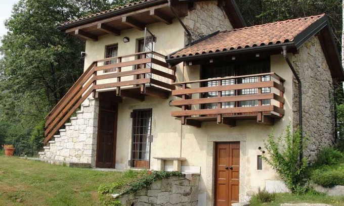 Boleto House | Holiday home with garden