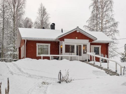 Ylitornio House | Holiday Home Käpälämäki by Interhome