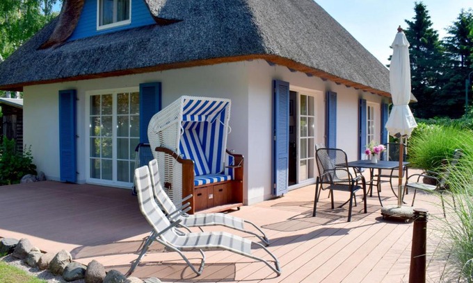 Trassenheide House | Holiday Home Katja by Interhome
