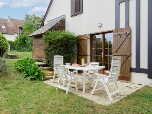 Houlgate House | Holiday Home La Cour du Moulin-6 by Interhome