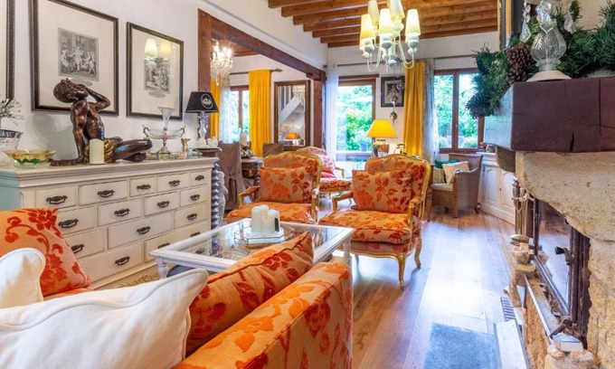 Deauville House | Holiday Home La Deauvillaise - DEA400
