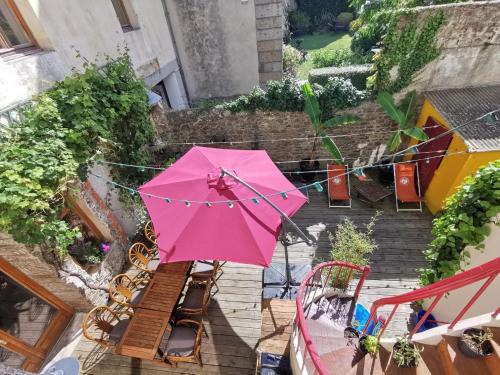 Saint-Servan House | Holiday Home Le Patio by Interhome