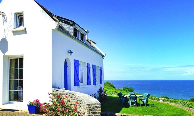 Locquirec House | Holiday Home Locquirec with Stunning Sea View