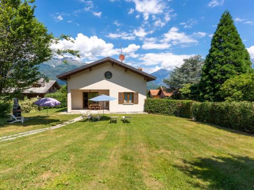 Colico Piano House | Holiday Home Lucrezia - CCO310 by Interhome