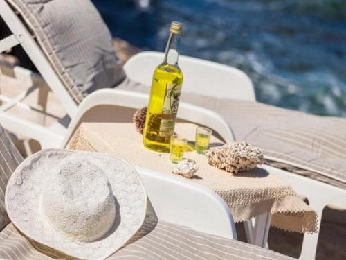 Blato House | Holiday Home Luna - Two Bedroom Holiday Home with Sea View