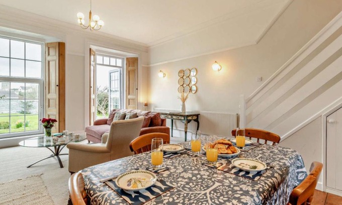 Mortehoe House | Holiday Home Mailscot by Interhome