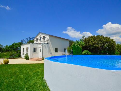 Valdebek House | Holiday Home Martina by Interhome