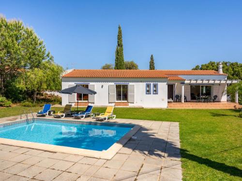 Porches House | Holiday Home Monte Quercus by Interhome