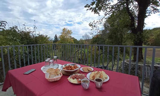 Donje Polje Ski Chalet | Holiday home Old House