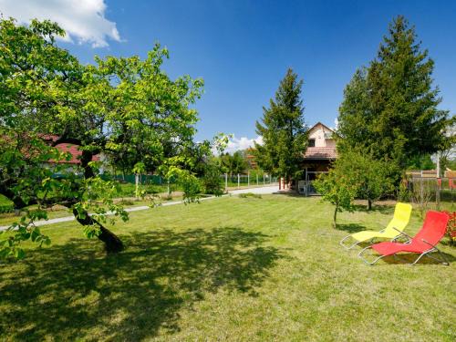 Balatonmariafurdo House | Holiday Home Pear Trees by Interhome