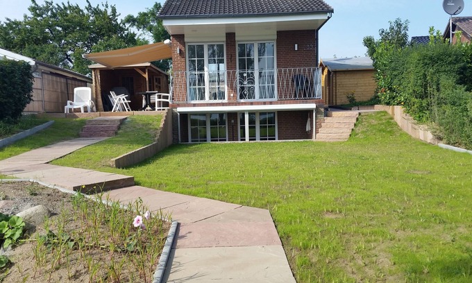 Travemuende House | "HOLIDAY-HOME-PRIWALL" with lake-view and sound of the sea in relaxed atmosphere