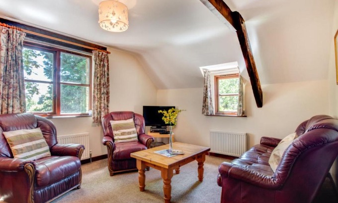 Westleigh House | Holiday Home Pusehill Barn-2 by Interhome