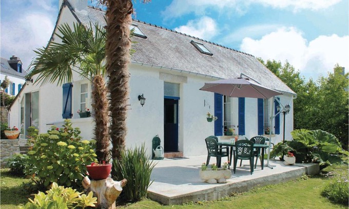 La Foret-Fouesnant House | Holiday Home Rue De Kroas Prenn
