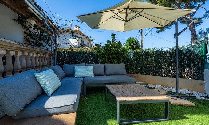 Mal Pas-Bon Aire House | Holiday Home 'Ses Nines' with Private Terrace, Wi-Fi and Air Conditioning
