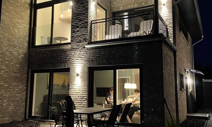 Ellenberg Apartment | Holiday home Sailorskoje