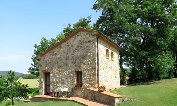 Montieri House | Holiday Home 'San Michele - Capanna Scopi' with Mountain View, Wi-Fi and Air Conditioning