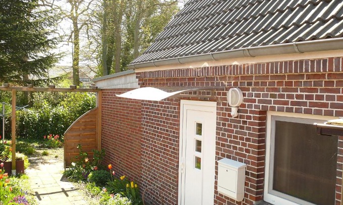 Norddeich House | Holiday Home Schäfer by Interhome