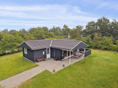 Farvang House | Holiday Home Sunaj by Interhome