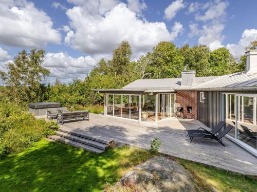 Sloinge House | Holiday Home Utsikten by Interhome