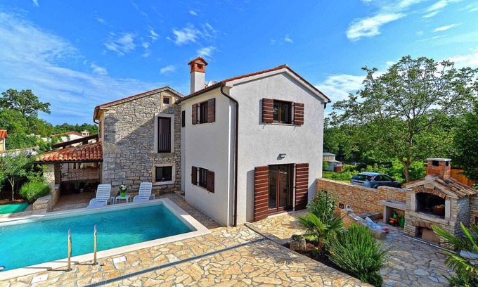 Peresiji House | Holiday home with Pool