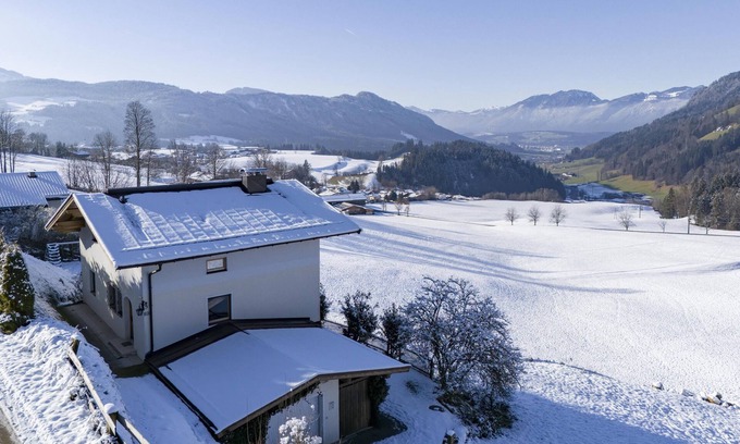 Itter House | Holiday home with sauna directly on the ski slope